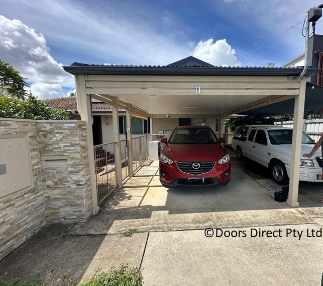 what makes a storm-proof garage door