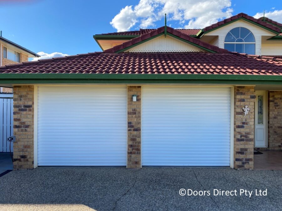 B&D Dover White Roller doors no centre locks